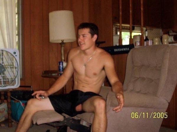 #yeah #countingstars #shirtless #blackshorts #silverchain #woodenpanel…